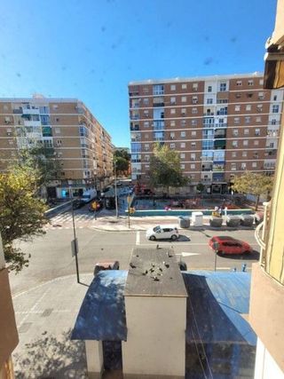 Piso en venta en Parque Victoria Eugenia en Málaga