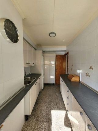 Piso en venta en Parque Victoria Eugenia en Málaga