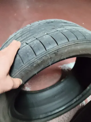 Neumáticos 215/40/17