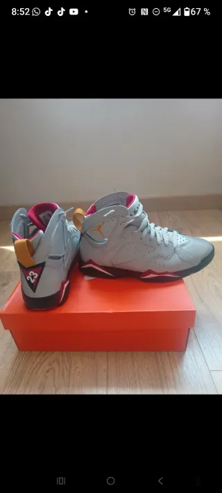 Air Jordan 7 Gris y Rojo