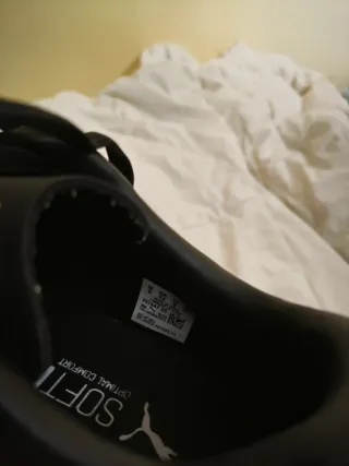 Zapatillas Puma Negras y Rosas