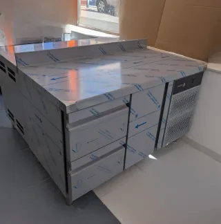 Mesa de trabajo fría Fagor