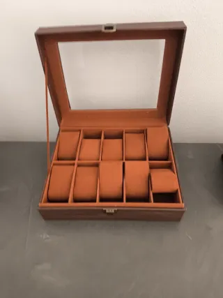 Scatola porta orologi in legno