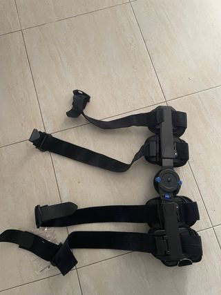 Rodillera Postoperatoria Ajustable