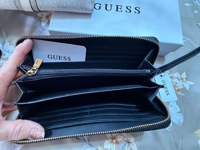 Carteras Guess Grandes