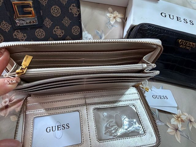 Carteras Guess Grandes
