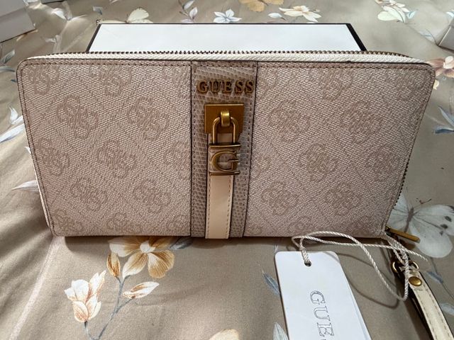 Carteras Guess Grandes