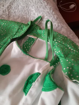 Traje Flamenca Blanco y Verde