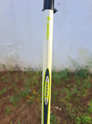 Caña de pescar con carrete y flotador