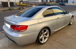 BMW 330d E92
