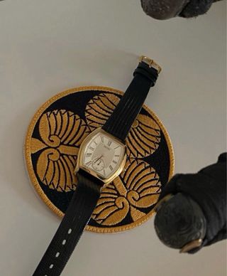Reloj Seiko de oro vintage estilo tank cartier