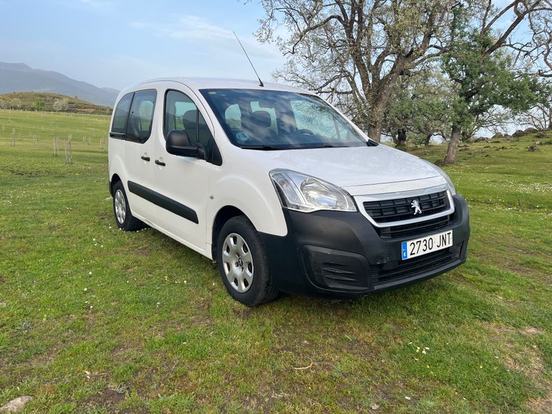 Peugeot Partner 1.6 HDI 2016 - foto 1