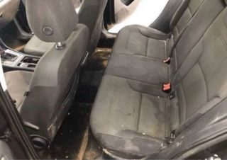 Limpieza de Coche Detailing a domicilio