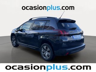 Peugeot 2008 PureTech 82 Style 60 kW (82 CV)