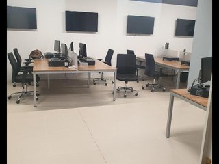 Local comercial en venta en Can Vidalet en Esplugues de Llobregat
