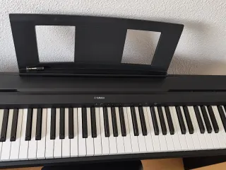 Piano Digital Yamaha P-45