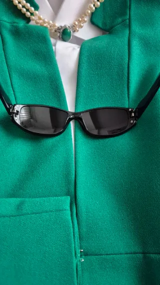 Gafas de sol Yves Saint Laurent negras