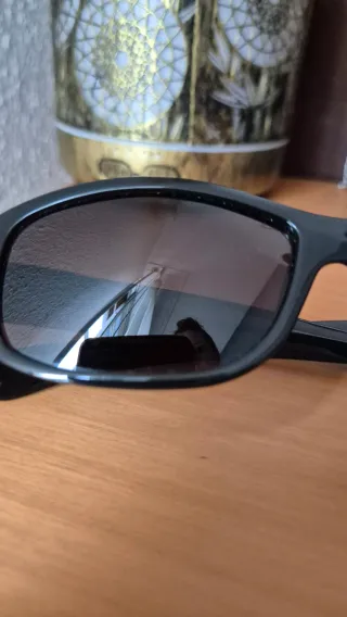 Gafas de sol Yves Saint Laurent negras