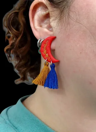 Pendientes C. Realistas MyC Elda Precio de 1 par