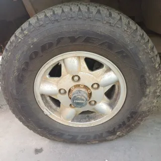 Goodyear Wrangler Kevlar 235/75R15 (4uds)