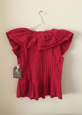 Blusa top rojo con volante de Anthropologie, XS