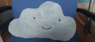 Cojín Nube Azul Suave