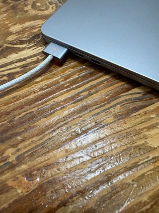 MacBook Air M2 2022 8GB Plata