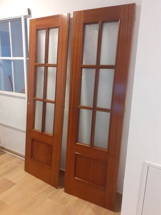 Puerta Sapelli con cristal (varias unidades)