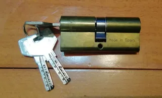 Bombín Cerradura Puerta con 2 Llaves