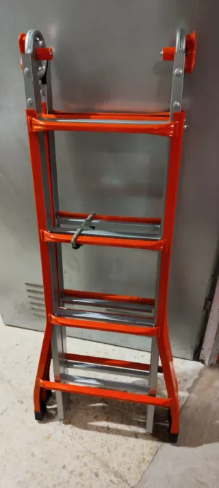 Escalera telescópica plegable 4m