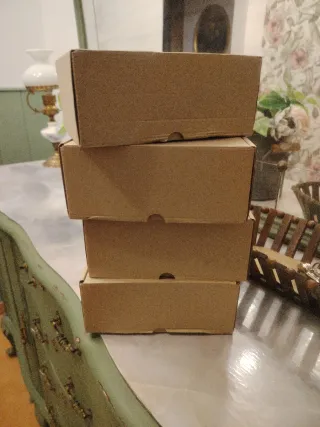 Caja de cartón para envíos