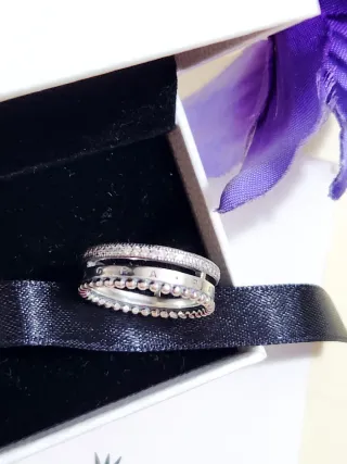 Anillo Pandora Signature Logo Pavé Cuentas