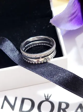 Anillo Pandora Signature Logo Pavé Cuentas