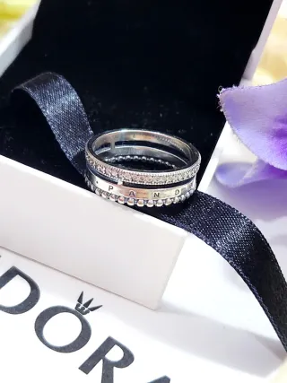 Anillo Pandora Signature Logo Pavé Cuentas