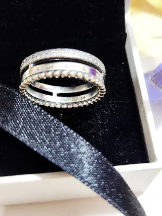 Anillo Pandora Signature Logo Pavé Cuentas