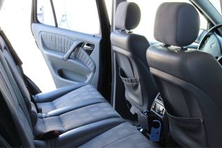 Mercedes-Benz Clase M 2004