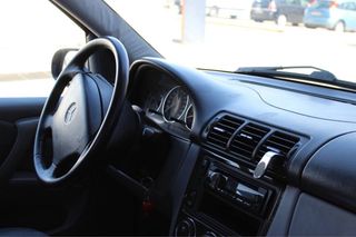 Mercedes-Benz Clase M 2004