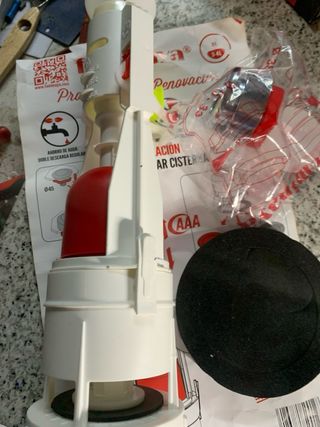 Descargador Fominaya para Cisterna WC