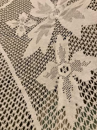 Colcha vintage de encaje blanco