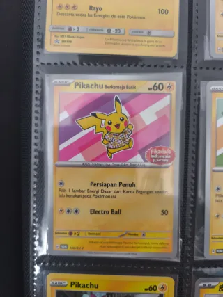 Conjunto de Cartas Pokémon Pikachu Promo