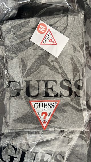 Camiseta Guess Gris manga corta Tallas: S,LXL,XXL