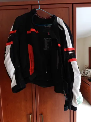 Chaqueta Moto Teknic Negra Roja Blanca