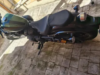 Yamaha XV950R