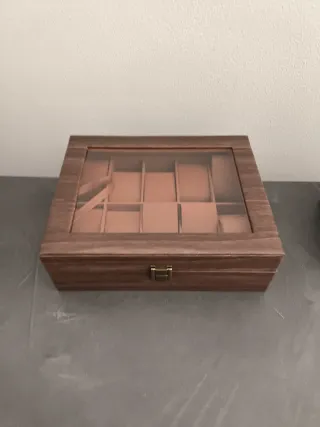 Scatola porta orologi in legno
