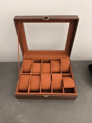 Scatola porta orologi in legno
