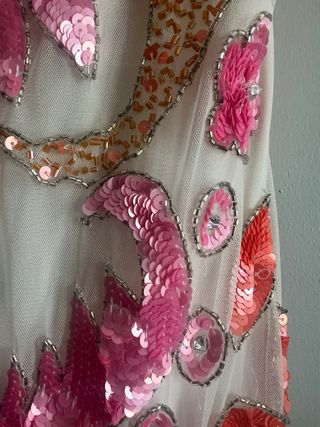 Vestido de fiesta con lentejuelas