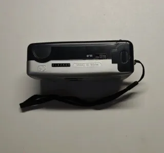 Fotocamera a rullino Nikon AF230