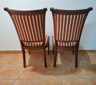 6 SILLAS ANTIGUAS MADERA TALLADA PATAS TORNEADAS