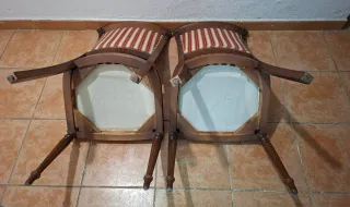 6 SILLAS ANTIGUAS MADERA TALLADA PATAS TORNEADAS