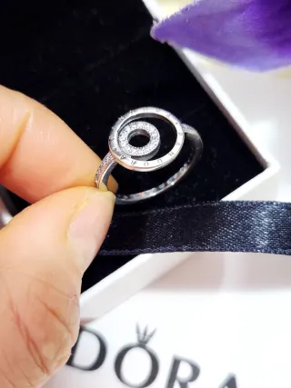 Anillo Pandora Signature Logo Círculos Pavé